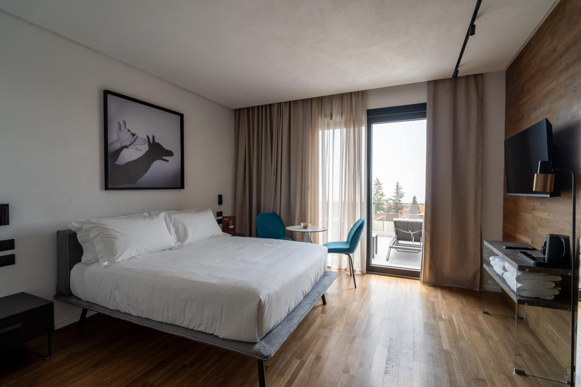 Mon Luxury Rooms Spa Николози Екстериор снимка