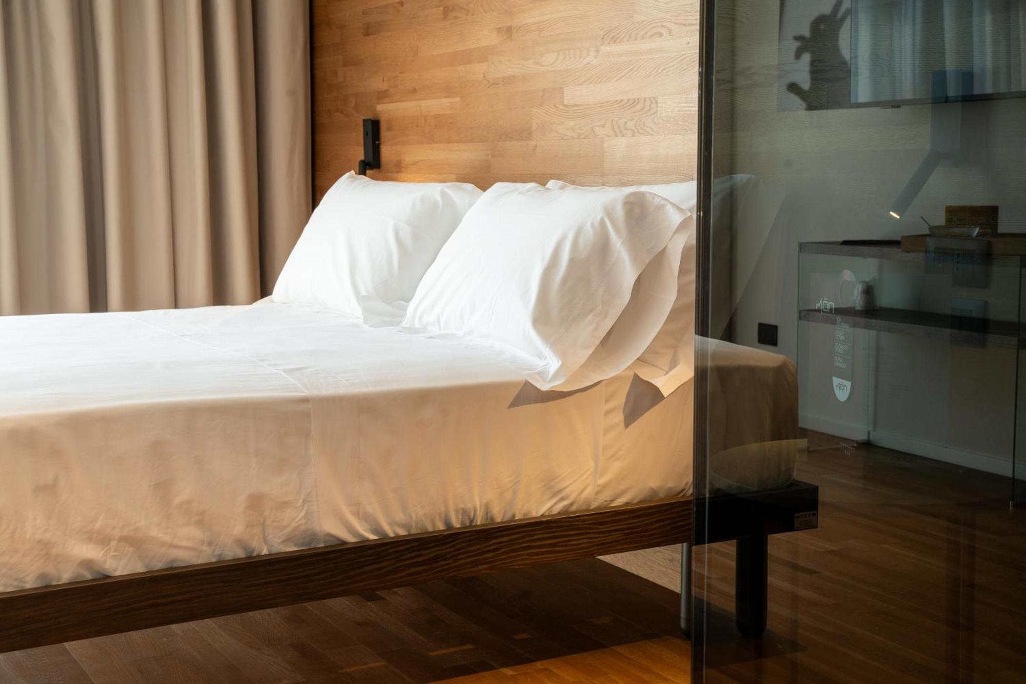 Mon Luxury Rooms Spa Николози Екстериор снимка
