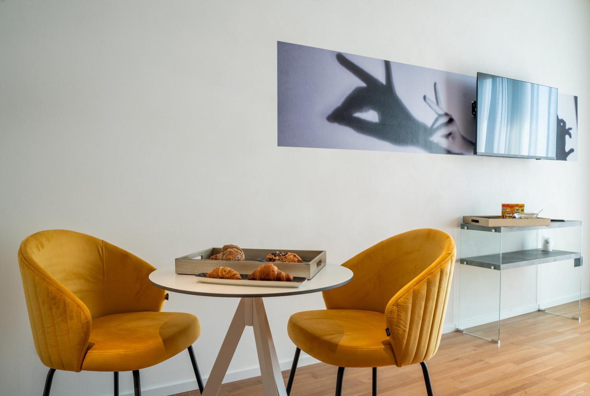 Mon Luxury Rooms Spa Николози Екстериор снимка