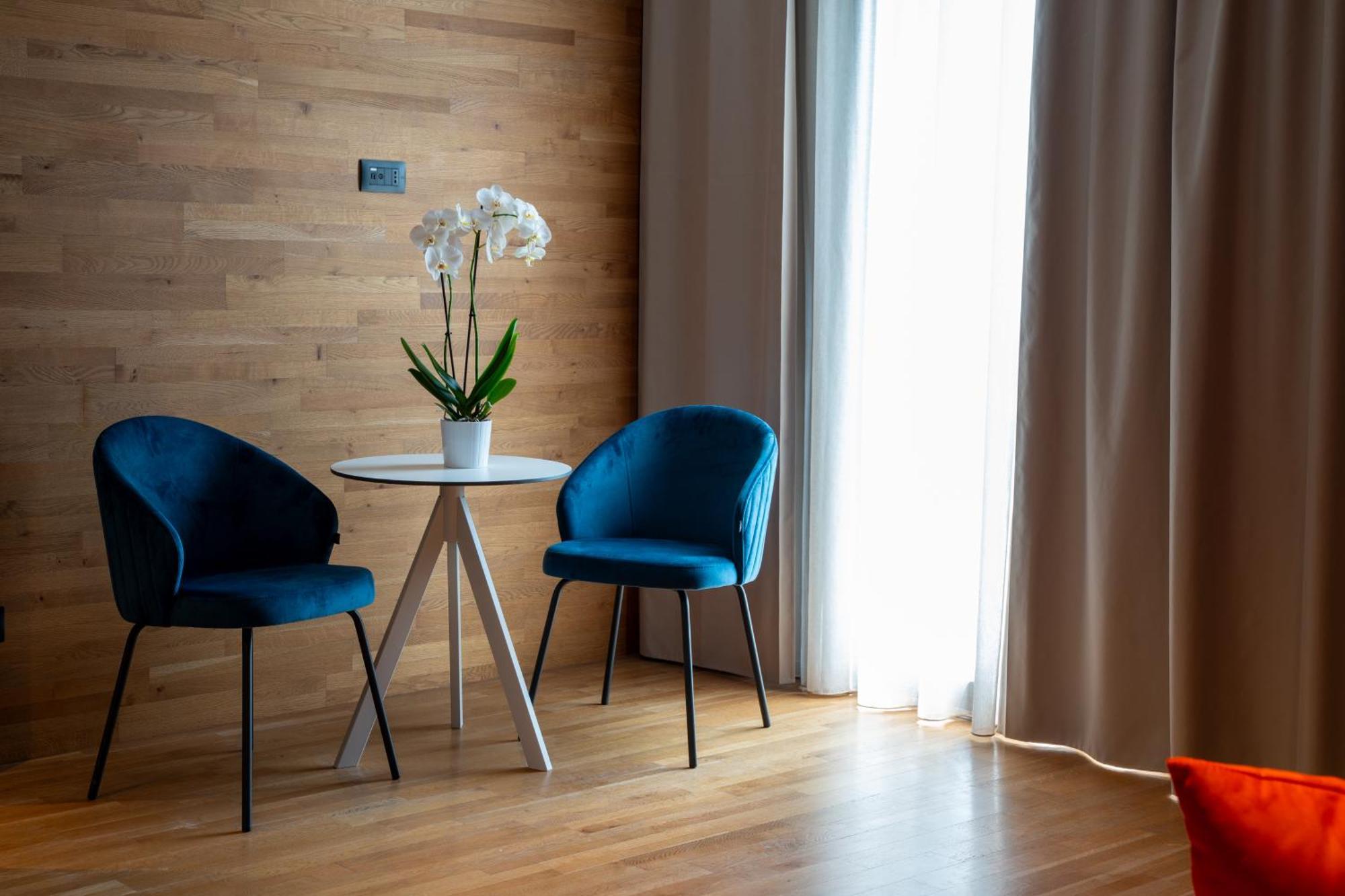 Mon Luxury Rooms Spa Николози Екстериор снимка